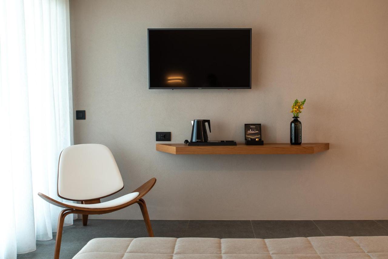 Orion Suites Тинос Екстериор снимка